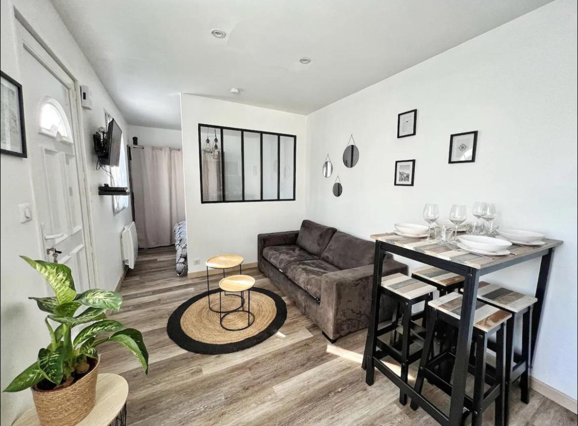 Joli Appartement Avec Parking La Rochelle  Eksteriør billede